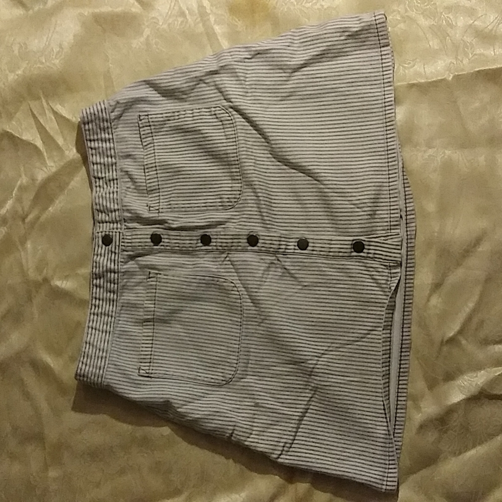 Striped skirt